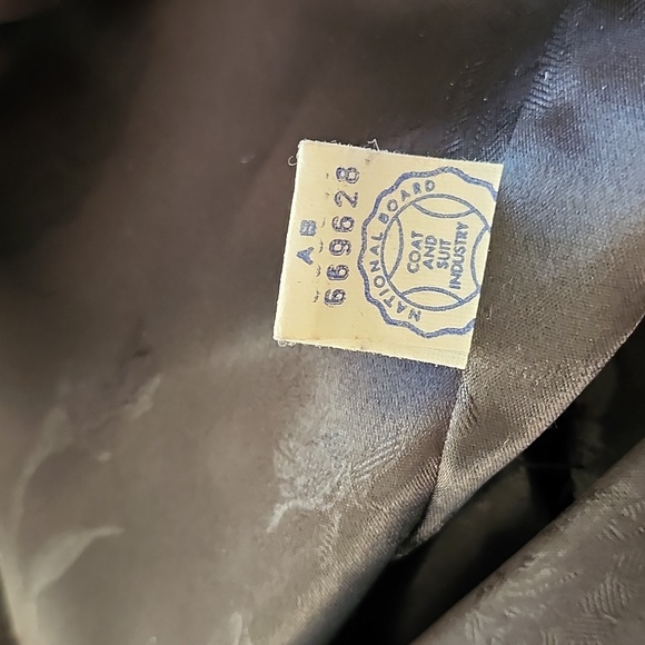 Vintage Borgazia Faux Black Fur with Brown Mink Collar, Medium, $98 - Picture 14 of 17